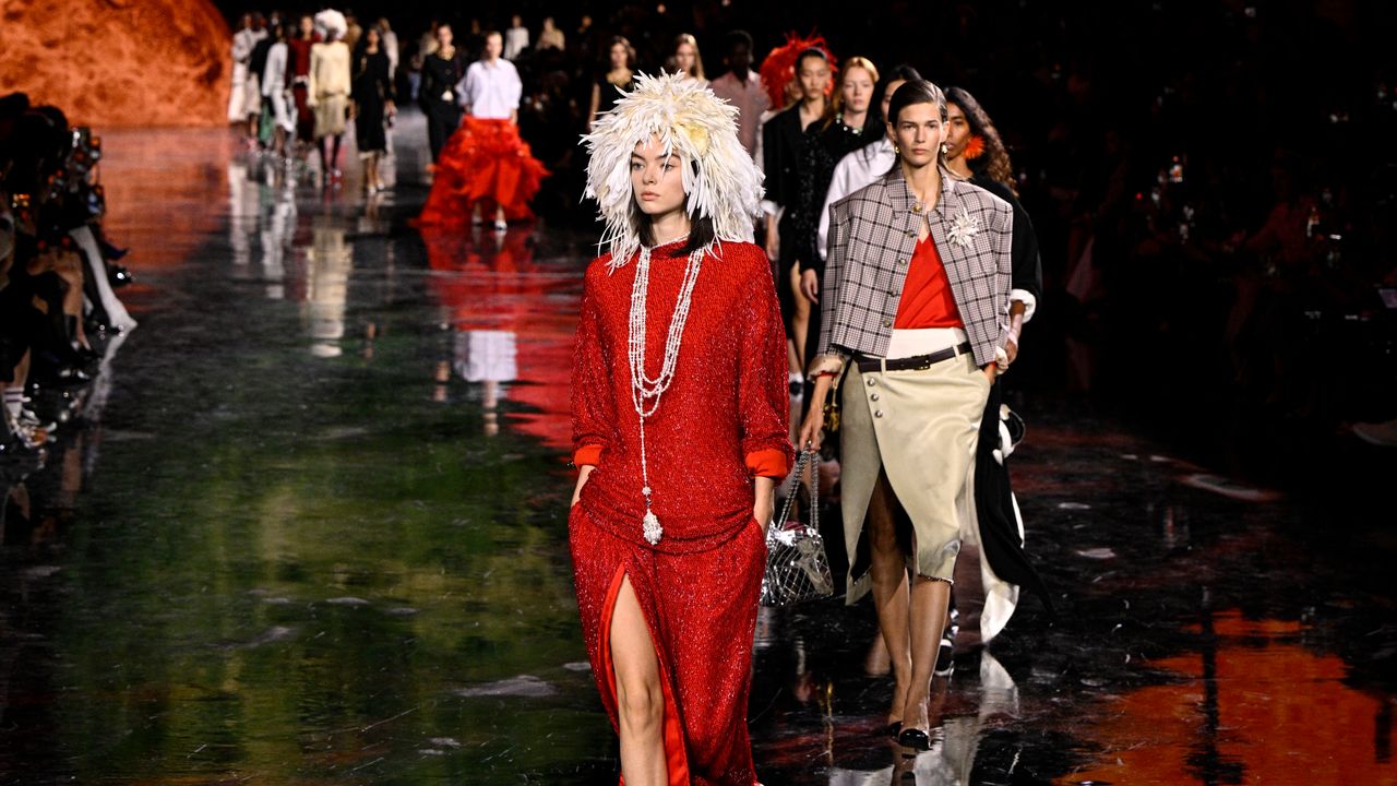 2026春夏ベビー服トレンド×便利グッズ総まとめ（白/ベージュ・きらめき・多機能）