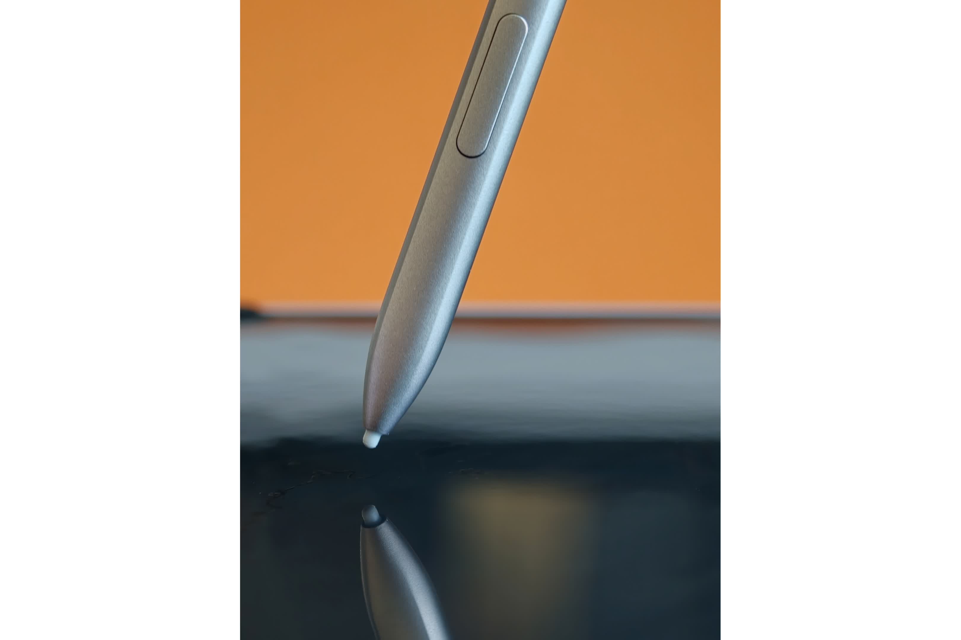 最新スマホガジェットまとめ：オーディオから充電器まで