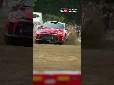 Morizo & Latvala Demo Run at Nagoya Castle – Rally Japan 20… サムネイル