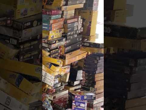 Why You Should Stop Saving Your LEGO Boxes!!! サムネイル